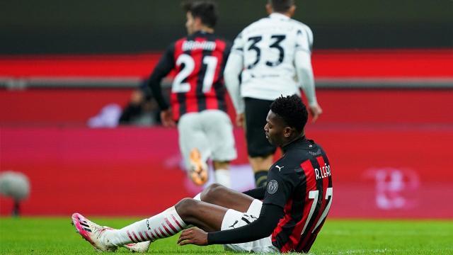 开云APP-破了？断了？还活着！残阵米兰技不如人却虽败犹荣！